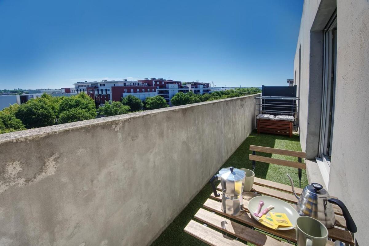 La Palm Room ~ Climatisation ~ Balcon ~ Parking Nimes Bagian luar foto